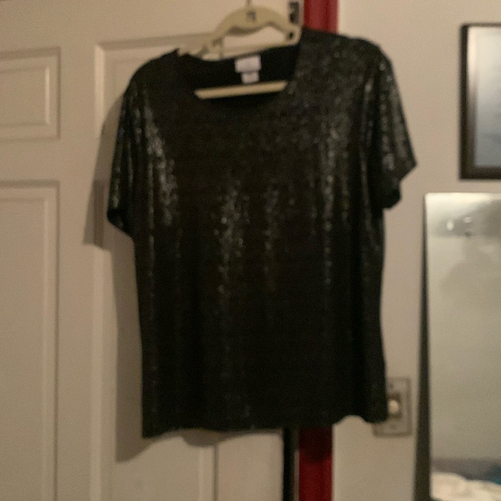 Black shiny Jaclyn Smith XL polyester top XL